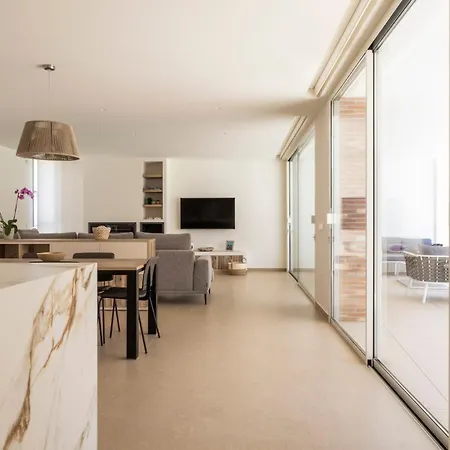 Magnolia Villa *