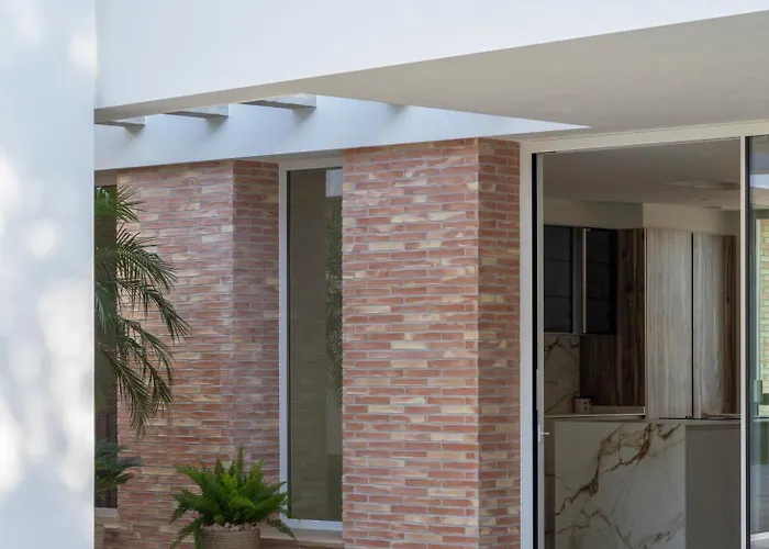 Magnolia Villa *
